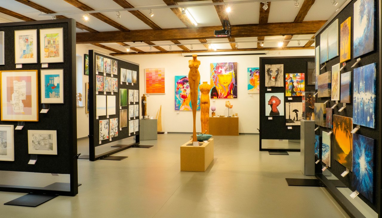 Galerie Kunstvoll Barth, &copy; Arndt Gl&auml;ser