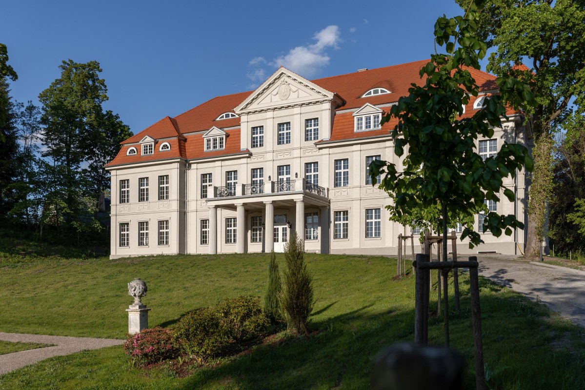 Schlosshotel Neustrelitz // © Schloss Neustrelitz / Bianka Pogadl Schlosshotel Neustrelitz // © Schloss Neustrelitz / Bianka Pogadl