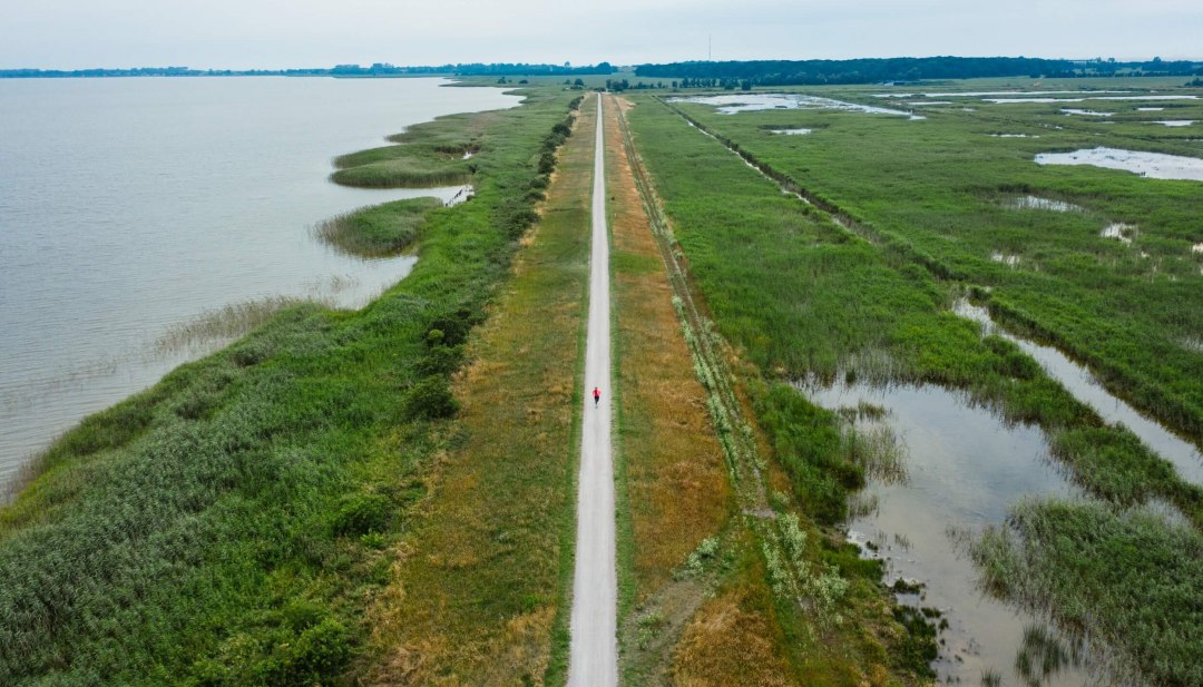 Laufen Joggen an der K&uuml;ste auf Fischland-Dar&szlig;-Zingst