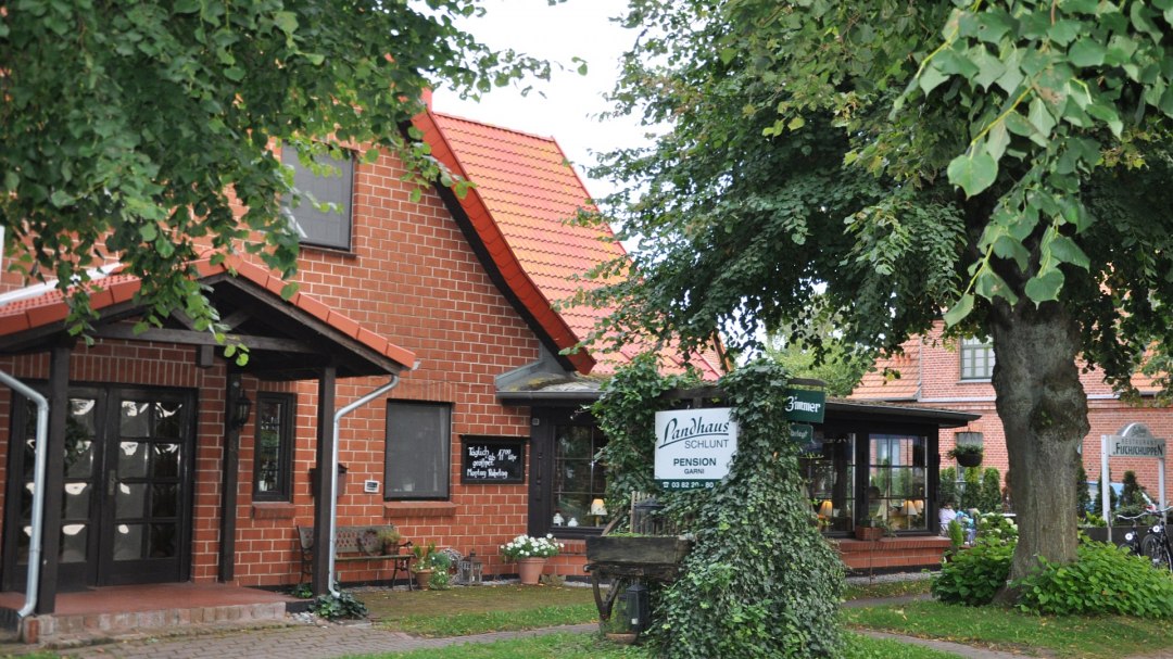 Außenansicht Landhaus Schlunt, © TMV Außenansicht Landhaus Schlunt, © TMV