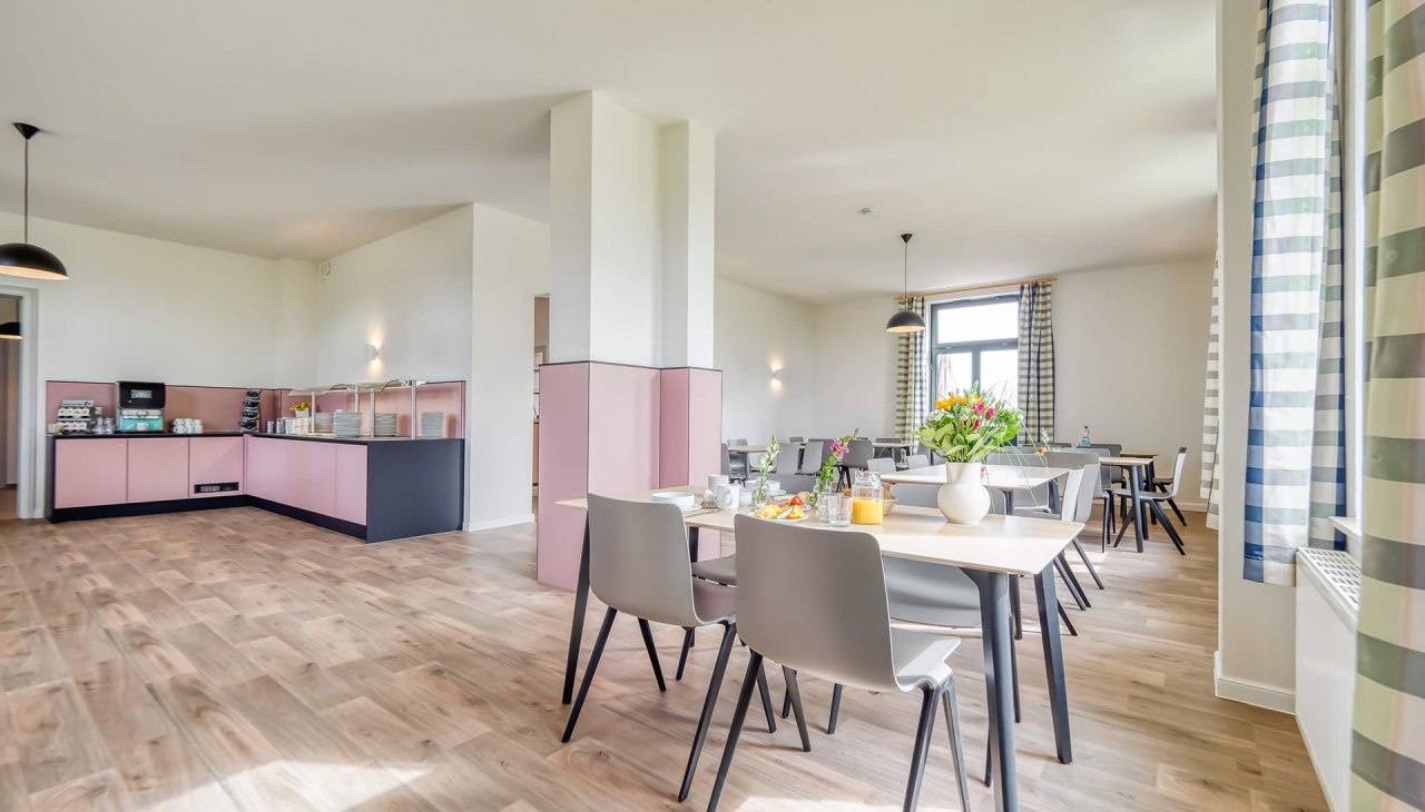 Speiseraum im Land- und Gruppenhaus Zarfzow, &copy; AWO SANO