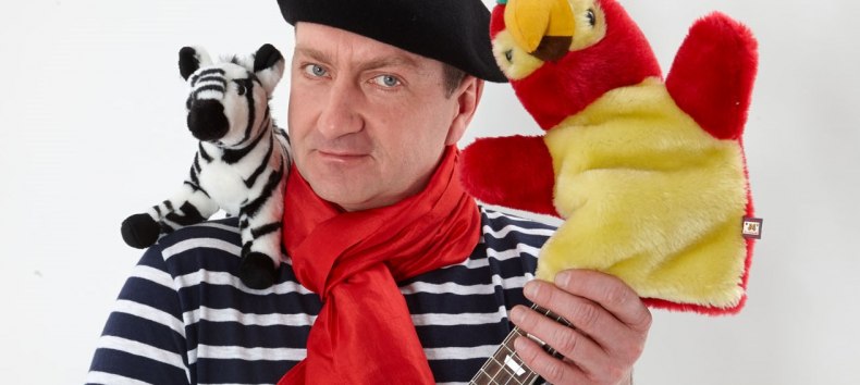 Fridolin Farbenfroh  &raquo;Zebra und Papagei&laquo;, &copy; Eric Tschernow