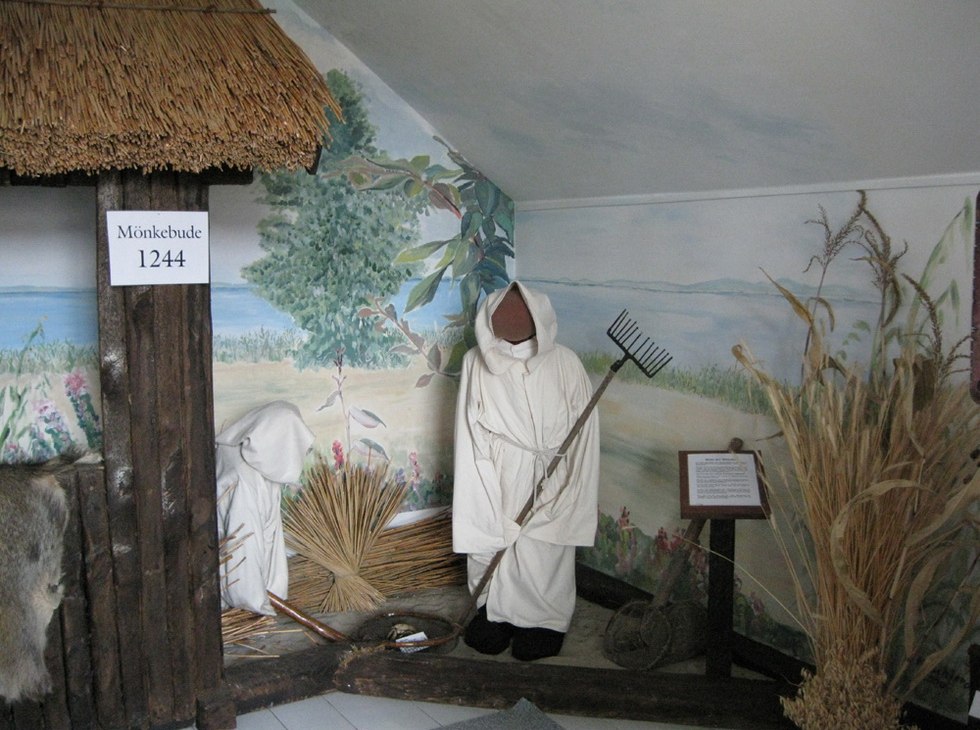 Aus dem Leben der Fischer und M&ouml;nchen in M&ouml;nkebude, &copy; TVV-Angelika Michaelis