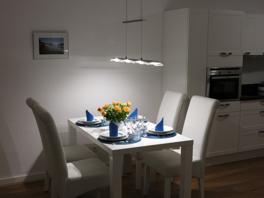 Gemütliches Beisammensein in der Ferienwohnung Schwalbennest in Juliusruh, © Cordula Schubert