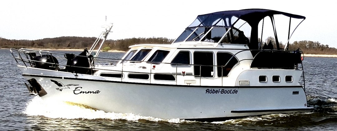 Motoryacht Emma in Rechlin, © Röbel-Boot Motoryacht Emma in Rechlin, © Röbel-Boot