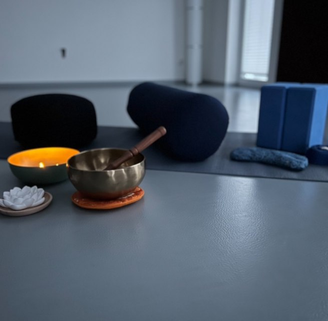 © Yin Yoga.jpg © Yin Yoga.jpg