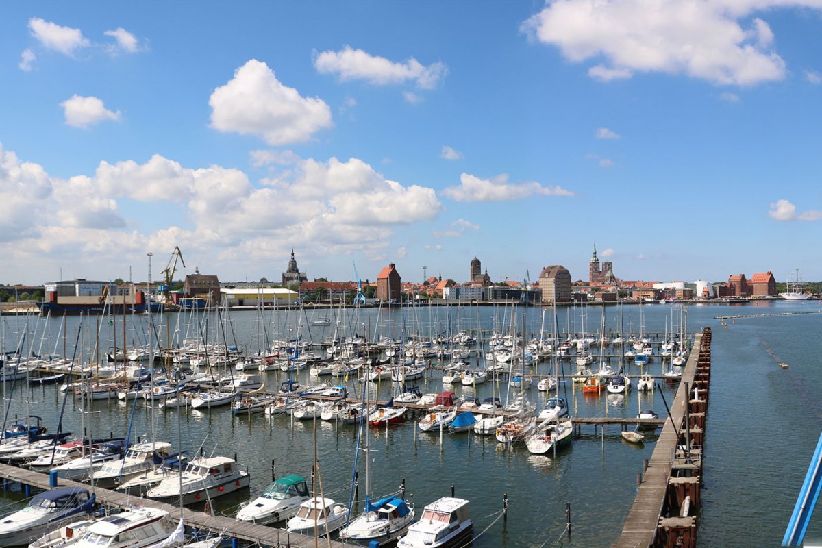 Zicht op de haven van het watersportcentrum van bovenaf // &copy; Manfred Hanke, Vorstandsmitglied WSZ