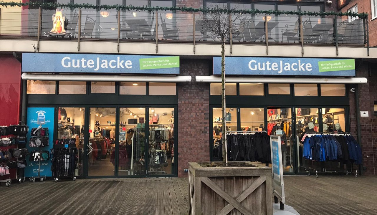 Frontansicht des Geschäfts, © Gisela Roppelt Frontansicht des Geschäfts, © Gisela Roppelt