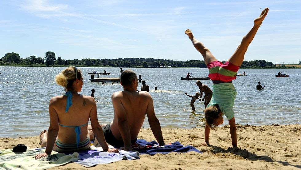 Baden, Entspannen, Sonne genießen, Paddeln, Angeln am und auf der Woblitz // © Haveltourist GmbH & Co. KG Baden, Entspannen, Sonne genießen, Paddeln, Angeln am und auf der Woblitz // © Haveltourist GmbH & Co. KG