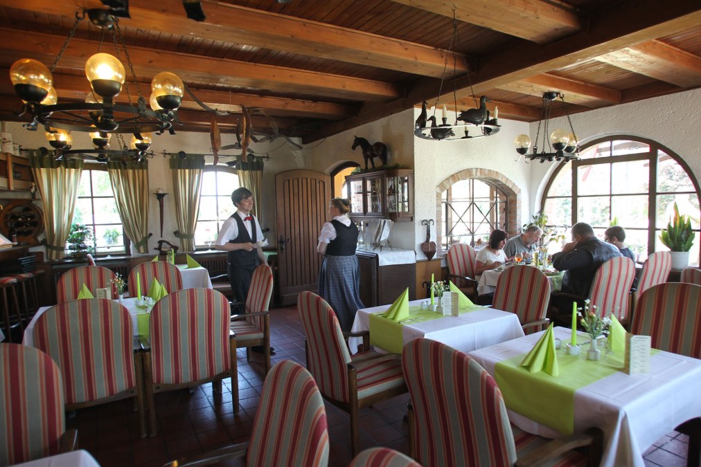 Restaurant Zur Schmiede, © Zur Schmiede Landhotel & Gasthof Restaurant Zur Schmiede, © Zur Schmiede Landhotel & Gasthof