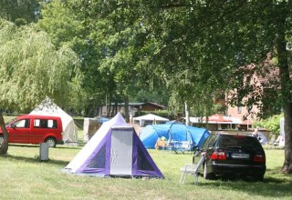 Camping- und Friesenhof Kukuk biedt individuele kampeervakanties met paardrijvakanties aan // &copy; Camping- und Friesenhof Kukuk/ Gerhard Anton