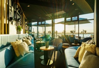 KAI40 Rooftop Bar // &copy; ScanHotels, Rostock