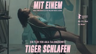 Mit einem Tiger Foto justwatch // © Mit einem Tiger Foto justwatch Mit einem Tiger Foto justwatch // © Mit einem Tiger Foto justwatch