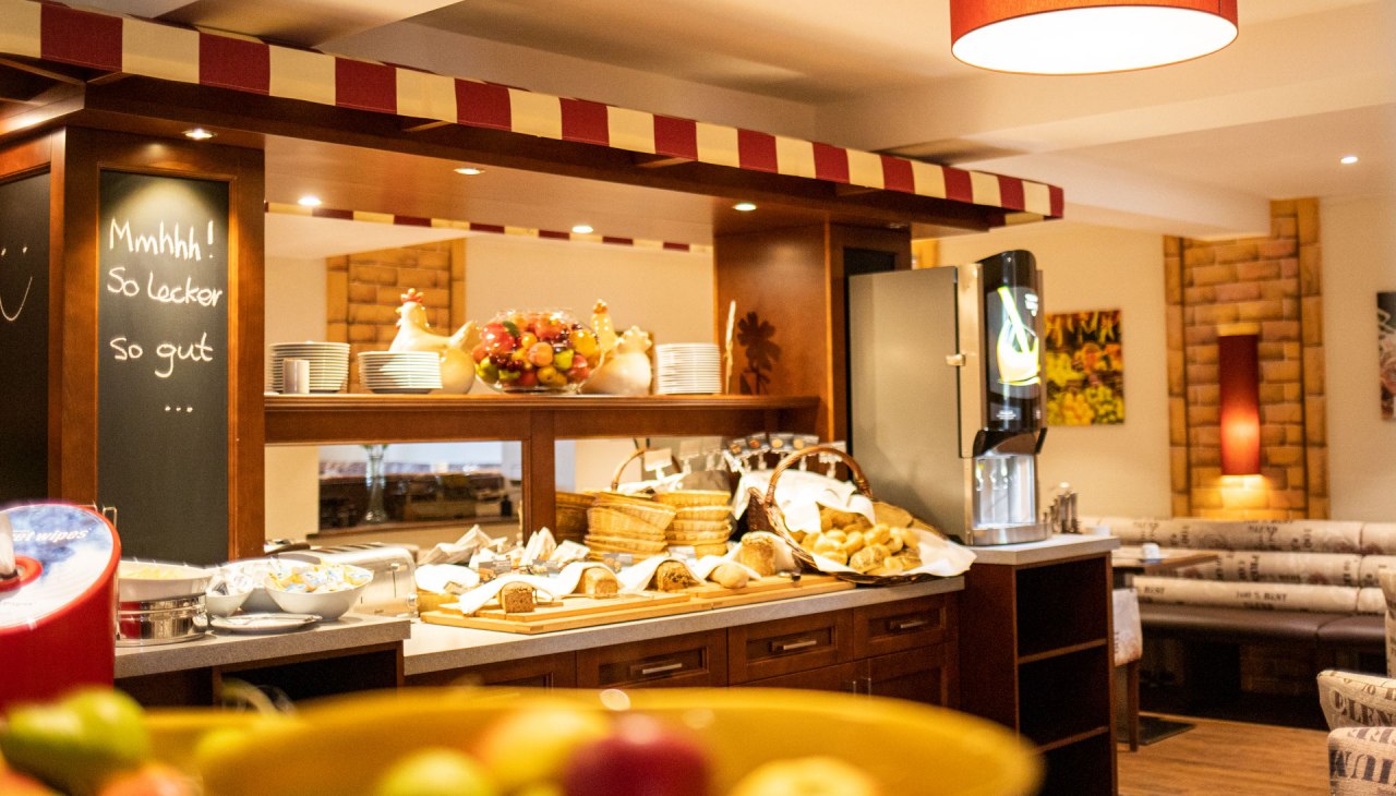 phs_fruehstueck_buffet_16 Kopie, &copy; Celina H&auml;fker