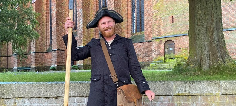 &copy; Arndt Gl&auml;ser