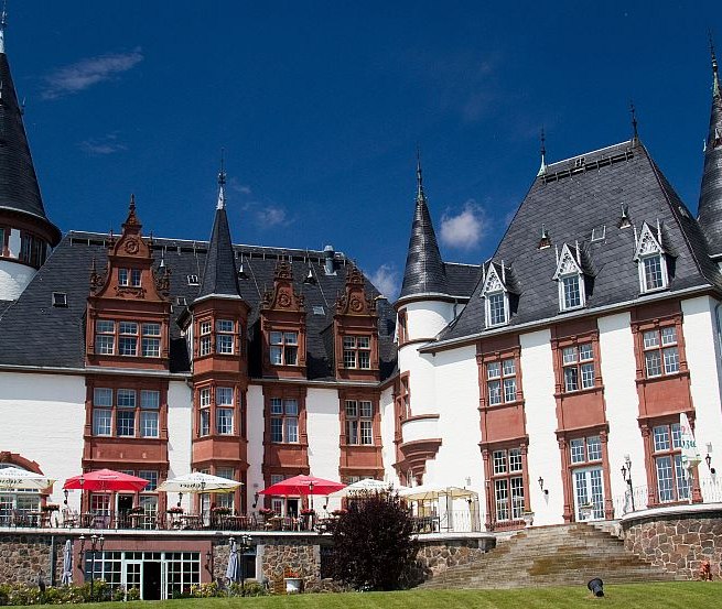 Schlosshotel & Orangerie Klink direkt an der Müritz // © Schlosshotel & Orangerie Klink Schlosshotel & Orangerie Klink direkt an der Müritz // © Schlosshotel & Orangerie Klink