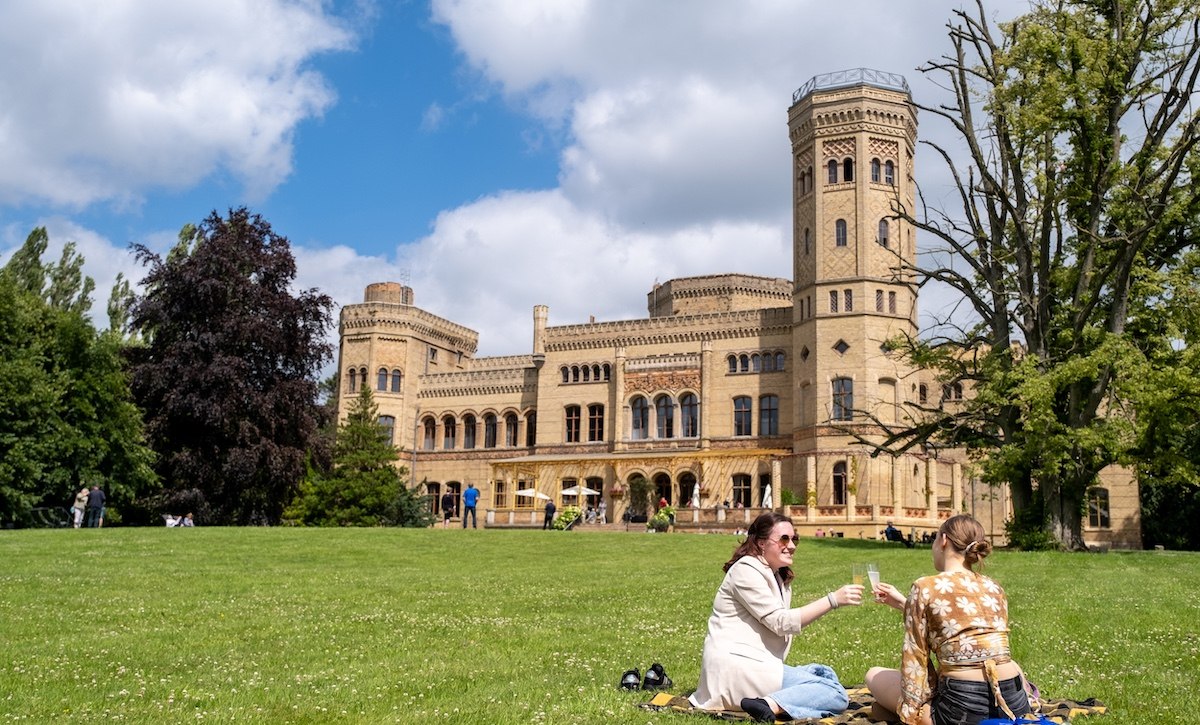 &copy; Lars Schoenherr