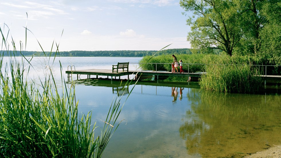 Strand Seehotel am Neuklostersee // © Nalbach Architekten Strand Seehotel am Neuklostersee // © Nalbach Architekten