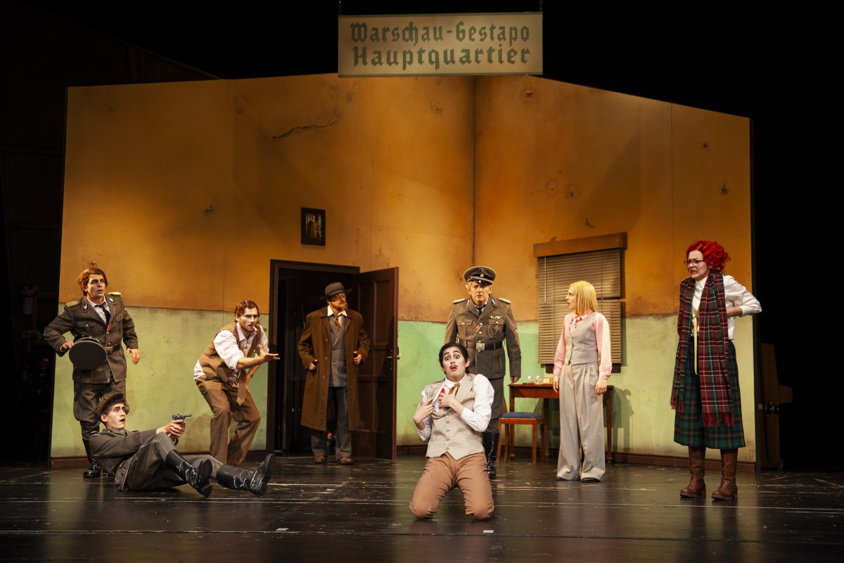 Sein oder Nichtsein, © TOG (Foto: Kai Wido Meyer) Sein oder Nichtsein, © TOG (Foto: Kai Wido Meyer)