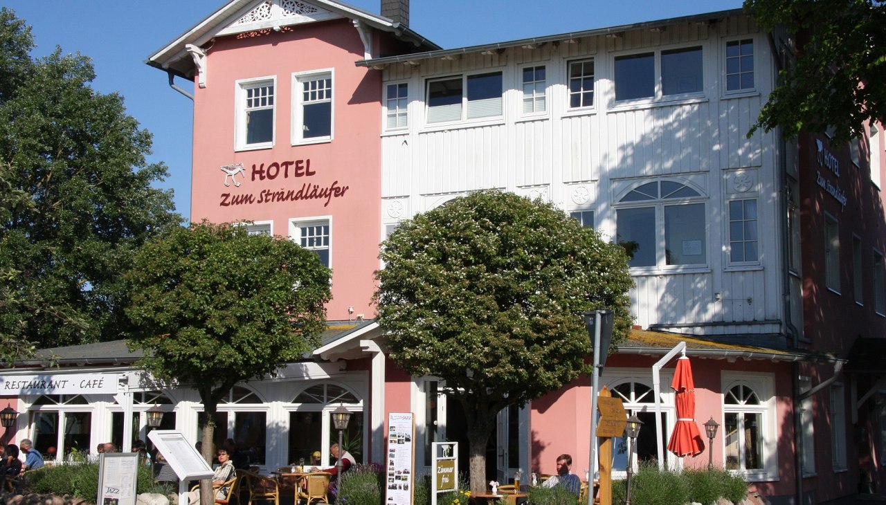 Au&szlig;enansicht Hotel Zum Strandl&auml;ufer, &copy; Hotel Zum Strandl&auml;ufer
