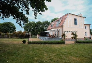 Auf dem Gutsgelände des Rittergutes Damerow, © Rittergut Damerow / Lars Schönherr Fotografie Auf dem Gutsgelände des Rittergutes Damerow, © Rittergut Damerow / Lars Schönherr Fotografie