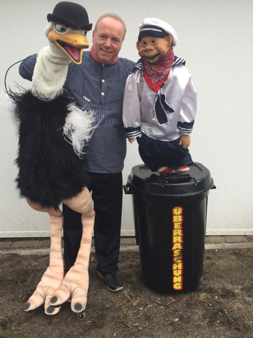 Loddiner Hafenfest, &copy; Eddy Steinfatt mit Karlchen und Angie- erh_011225.JPG