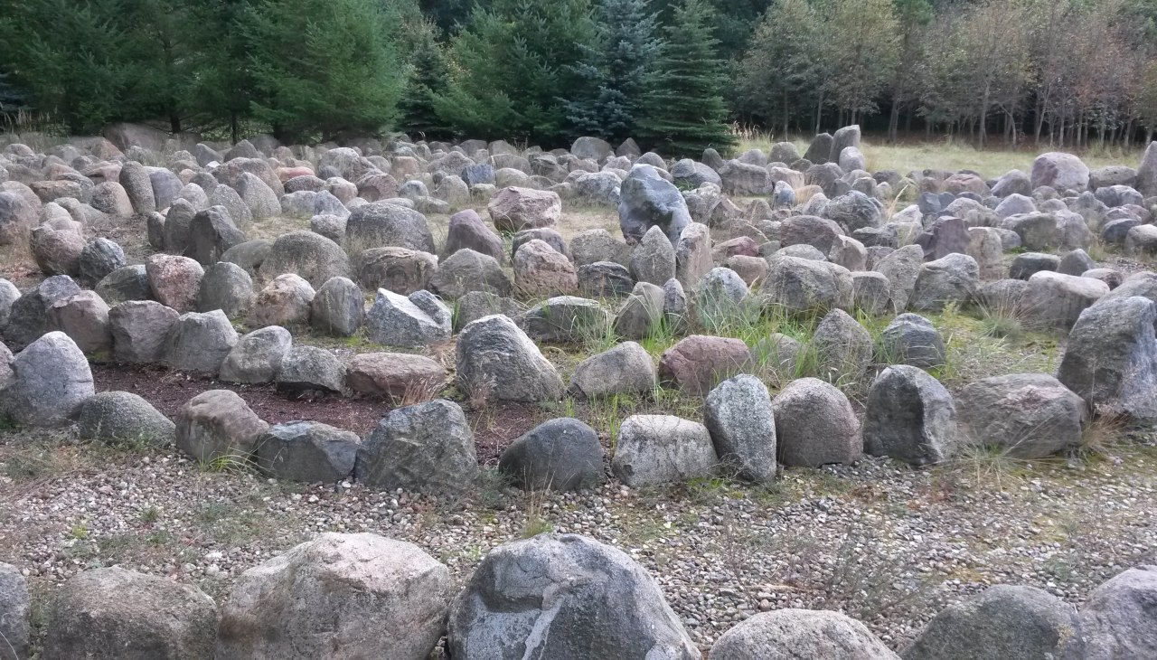 Im Labyrinth der Steine, © Angelika Michaelis Im Labyrinth der Steine, © Angelika Michaelis