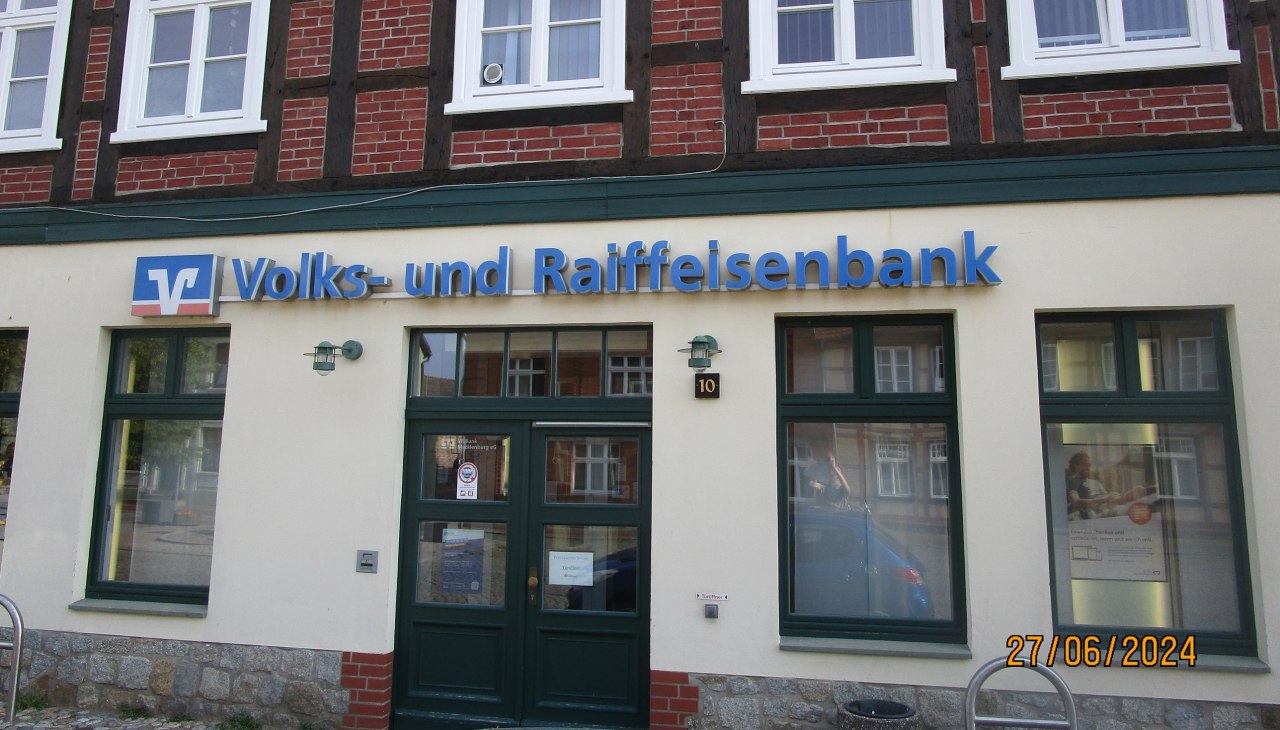 Raiffeisenbank Plau am See, &copy; Jonas Kurverwaltung