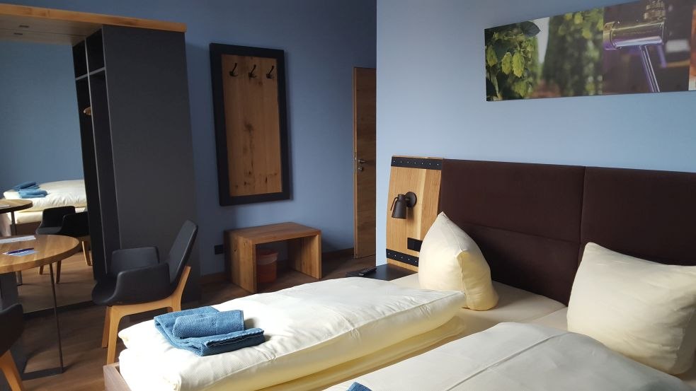 Weitere Zimmeransicht im Ostsee-Brauhaus Hotel // © Ostsee-Brauhaus AG Hotel Weitere Zimmeransicht im Ostsee-Brauhaus Hotel // © Ostsee-Brauhaus AG Hotel