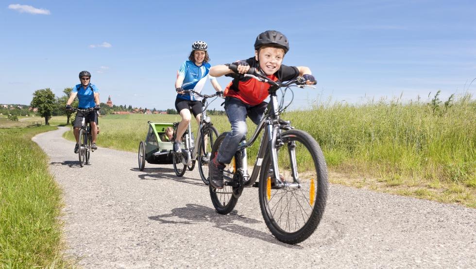 Fahrspa&szlig; mit der ganzen Familie // &copy; Little John Bikes AG