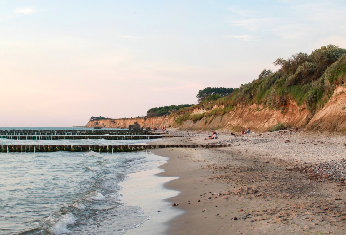 Kliffen op het strand in de kustplaats aan de Oostzee Wustrow // &copy; TMV/Gohlke