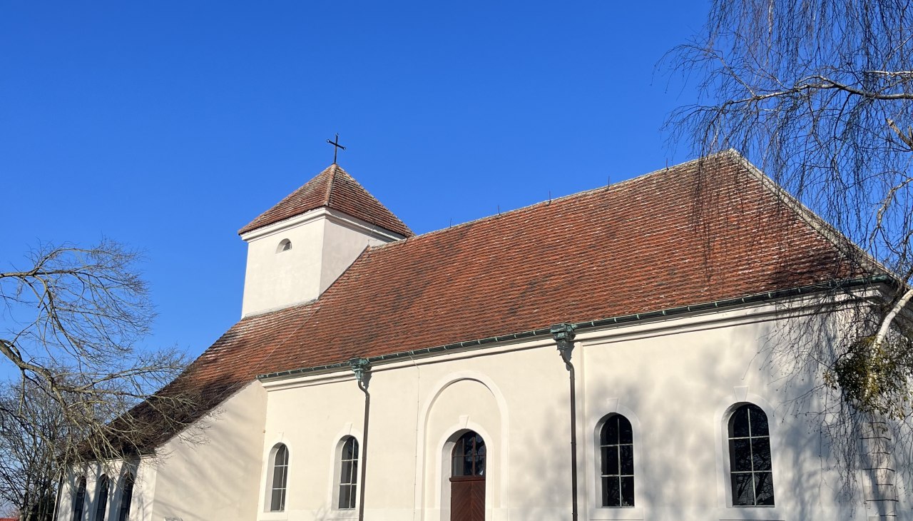 Dorfkirche Rechlin Nord, © TDG Rechlin mbh Dorfkirche Rechlin Nord, © TDG Rechlin mbh