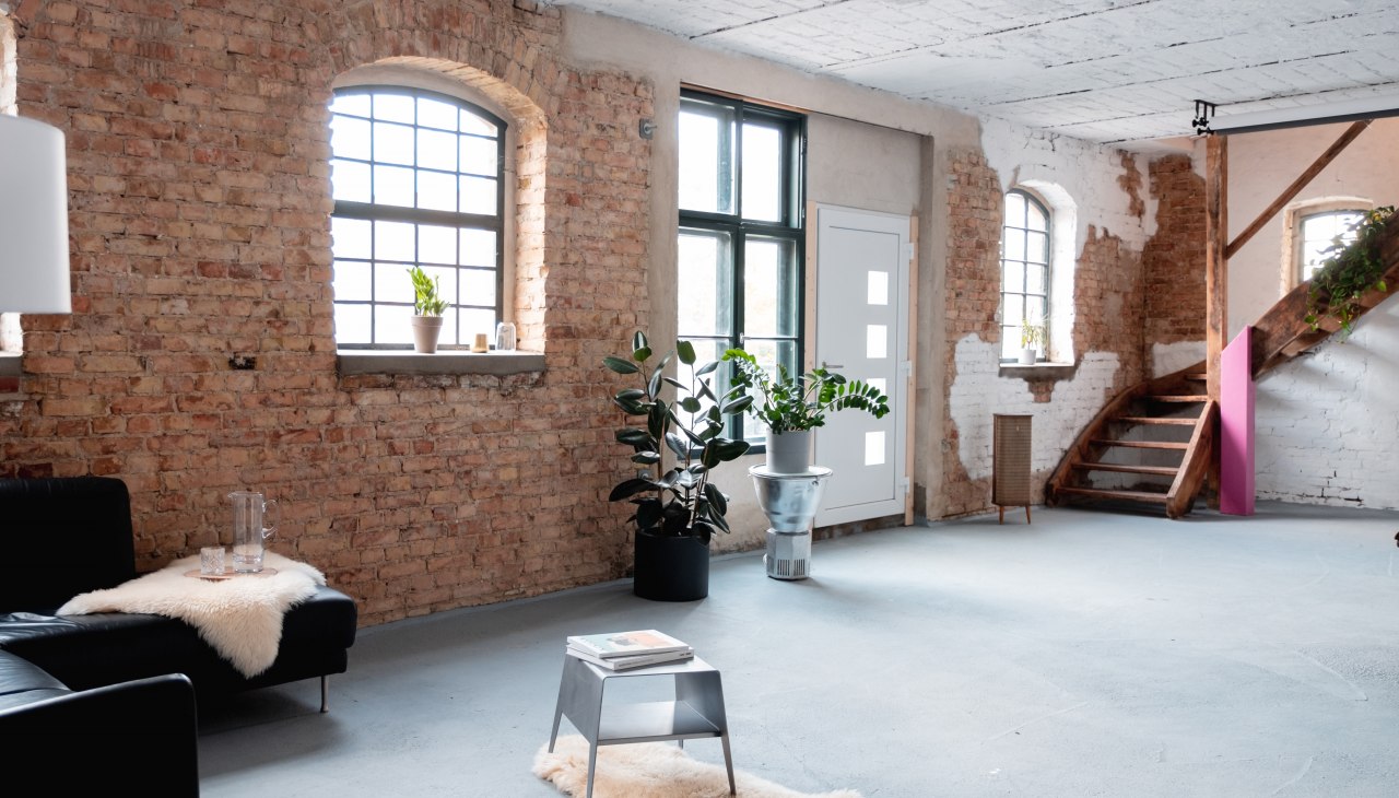 Loftstudio im ehemaligen Stallgebäude - gerne auch für Workshops genutzt, © Rittergut Damerow / Lars Schönherr Fotografie Loftstudio im ehemaligen Stallgebäude - gerne auch für Workshops genutzt, © Rittergut Damerow / Lars Schönherr Fotografie