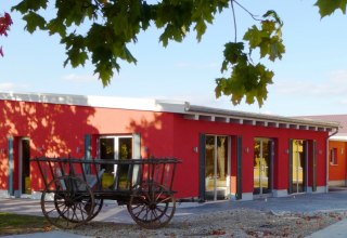 Der stillvoll gestalteten Hofladen mit Café in der Windmühlenstadt Woldegk // © Bauernhof am Mühlenblick/GWW Der stillvoll gestalteten Hofladen mit Café in der Windmühlenstadt Woldegk // © Bauernhof am Mühlenblick/GWW