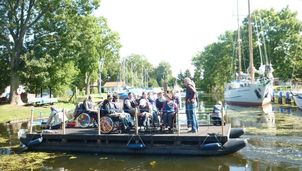 Ausflug mit dem Kanu vor Ueckerm&uuml;nde. // &copy; Zerum