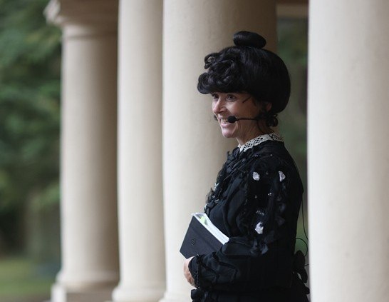 Anja Kretschmer als schlesische Dichterin Friederike Kempner (1828-1904) // &copy; Danny Gohlke