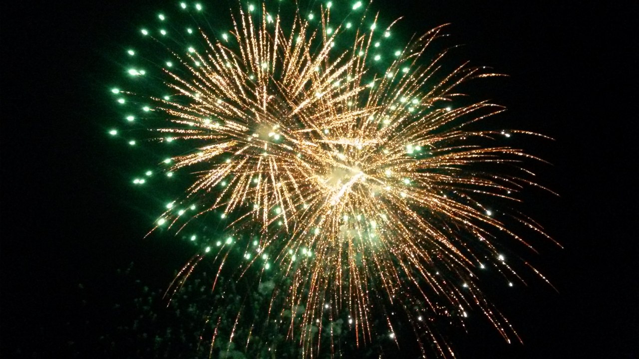 © Feuerwerk.jpg © Feuerwerk.jpg