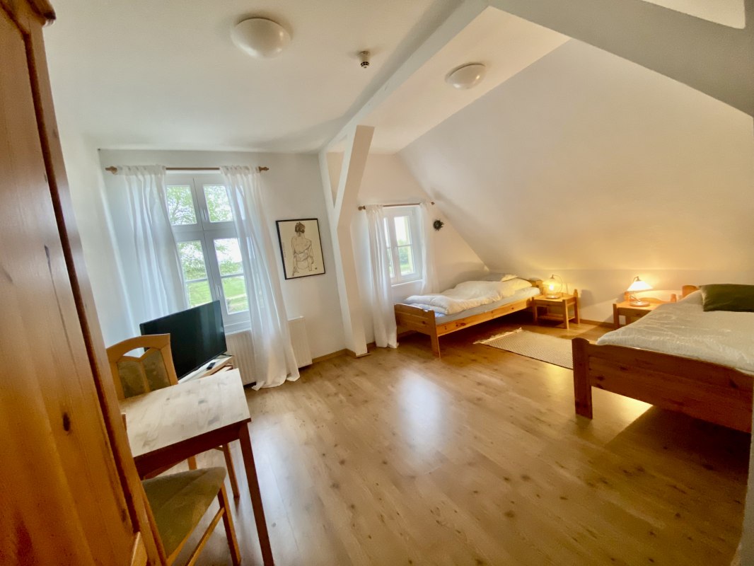 Eines unserer Gastzimmer. // &copy; Gut Weidehof