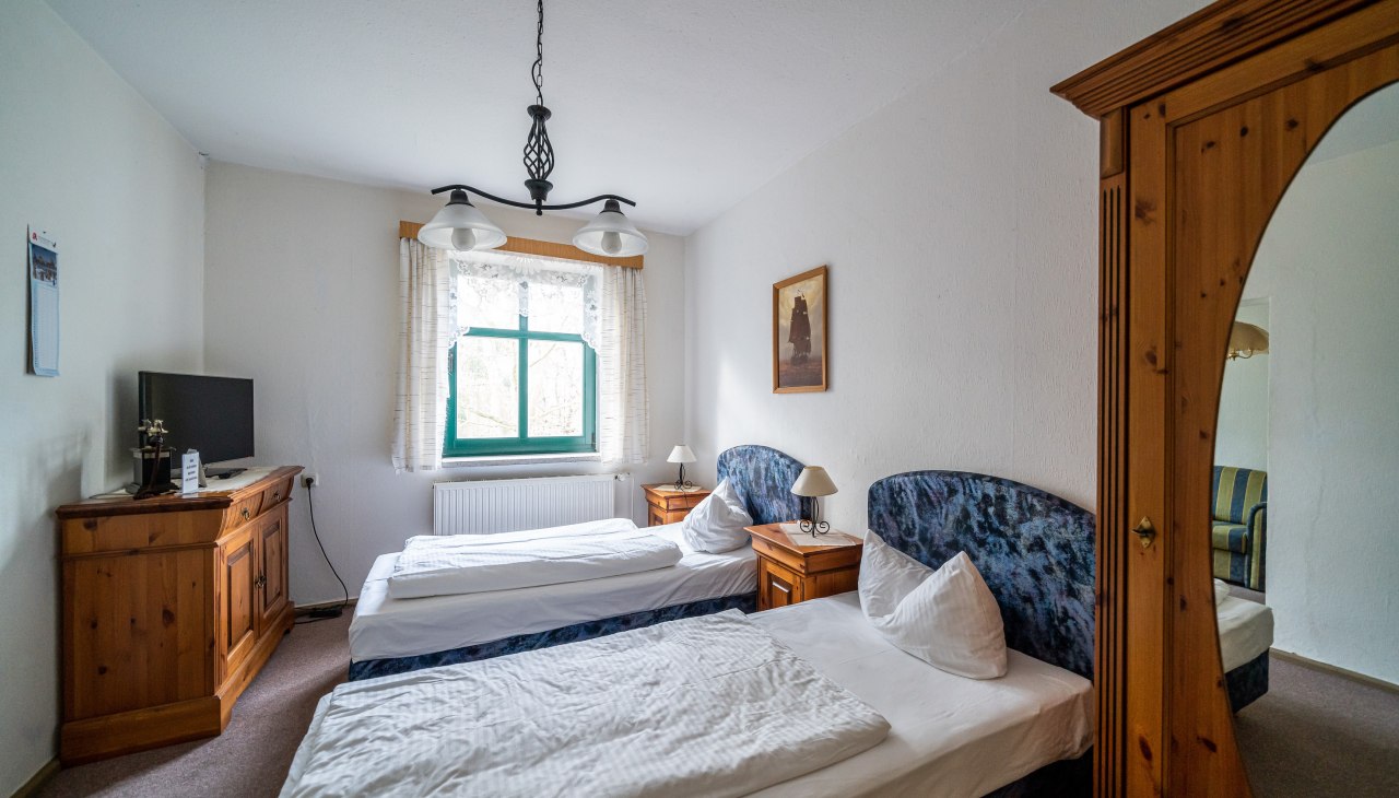 Gästezimmer im Herrenhaus Friedrichshof, © DOMUSImages Gästezimmer im Herrenhaus Friedrichshof, © DOMUSImages