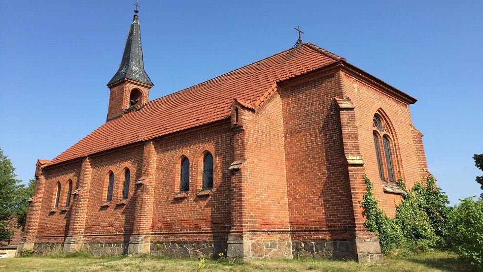 Kirche Drosedow, &copy; Mecklenburgische Kleinseenplatte Touristik GmbH