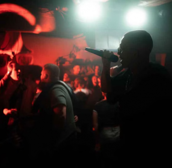 Zimi Live, © EnBloc Music Group