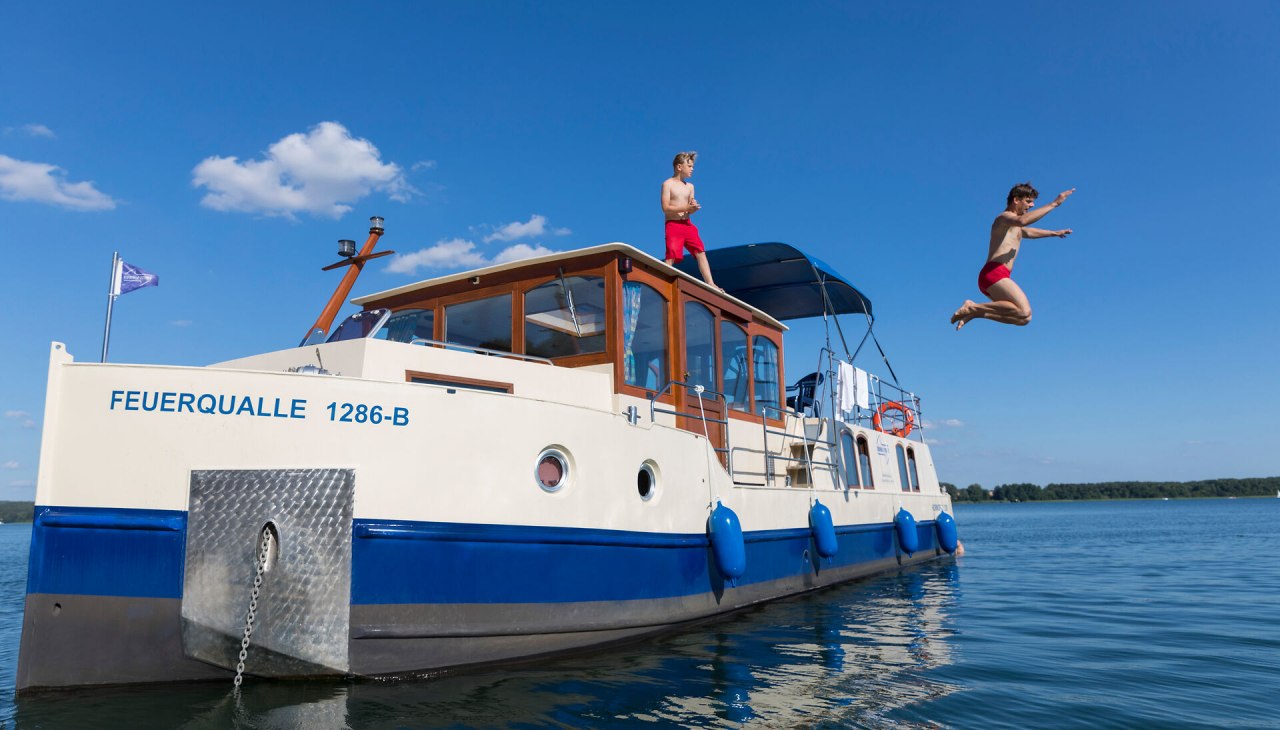 Kuhnle-Tours Hausboote, © Sylivia Pollen - Thomas Roetting