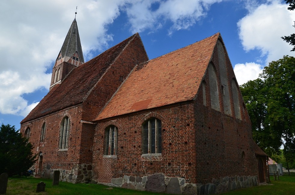 St.-Johannis-Kirche in Zirkow auf Rügen // © Tourismuszentrale Rügen St.-Johannis-Kirche in Zirkow auf Rügen // © Tourismuszentrale Rügen
