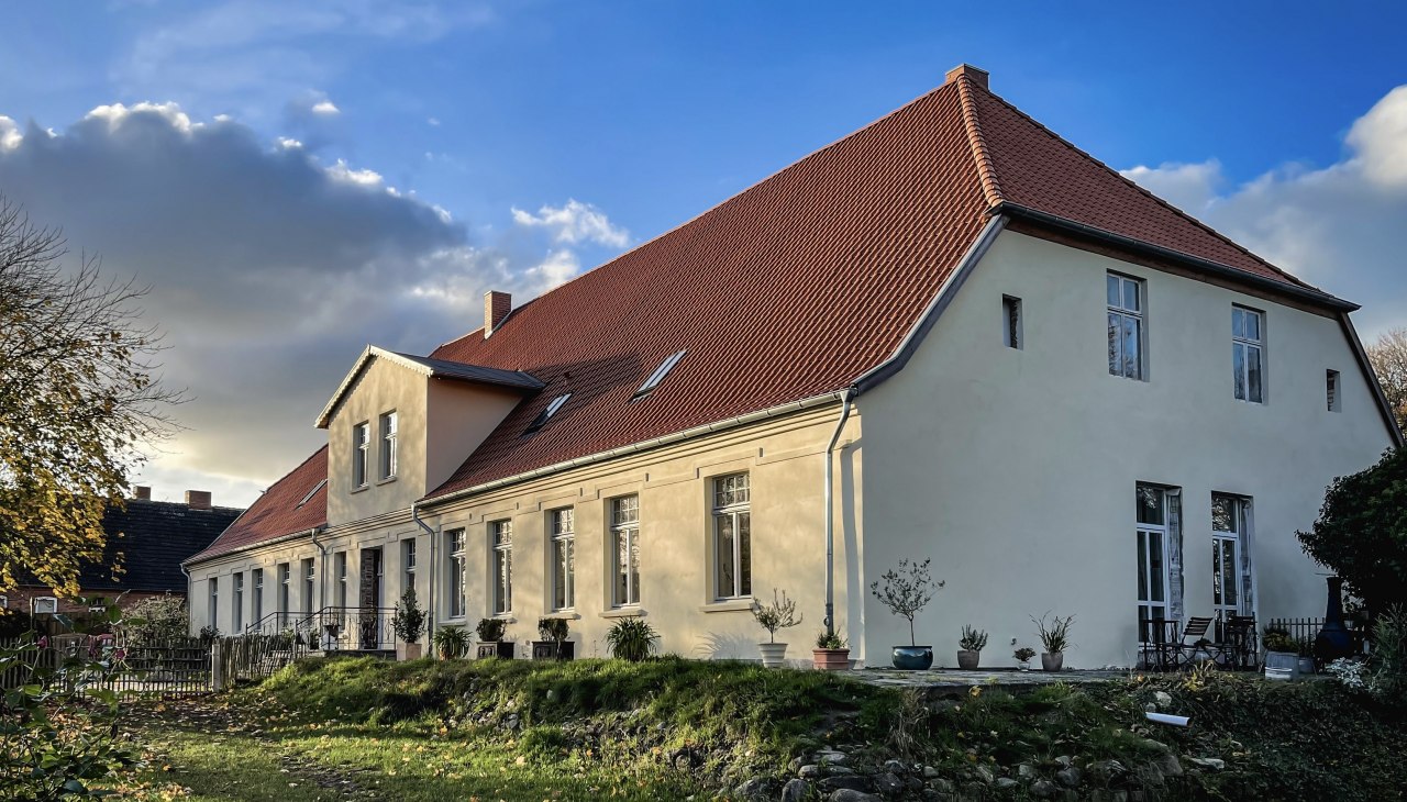 Au&szlig;enansicht Gutshaus Madsow, &copy; Gutshaus Madsow / Familie Schapp