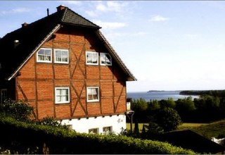 Villa Rudenblick // &copy; Nils Thorsten Volk