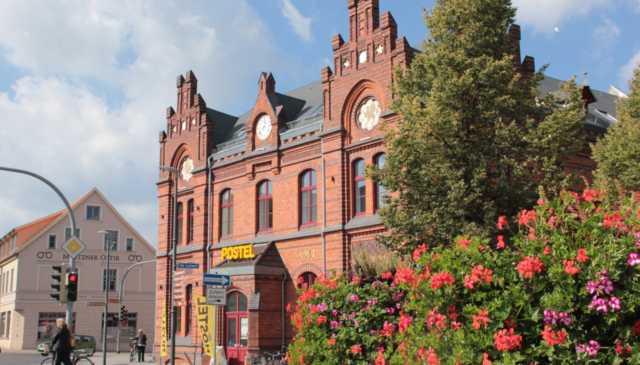 Hotel und Ferienwohnungen >Postel in Wolgast, © Andreas Fack (Copyright Postel Usedom GmbH) Hotel und Ferienwohnungen >Postel in Wolgast, © Andreas Fack (Copyright Postel Usedom GmbH)