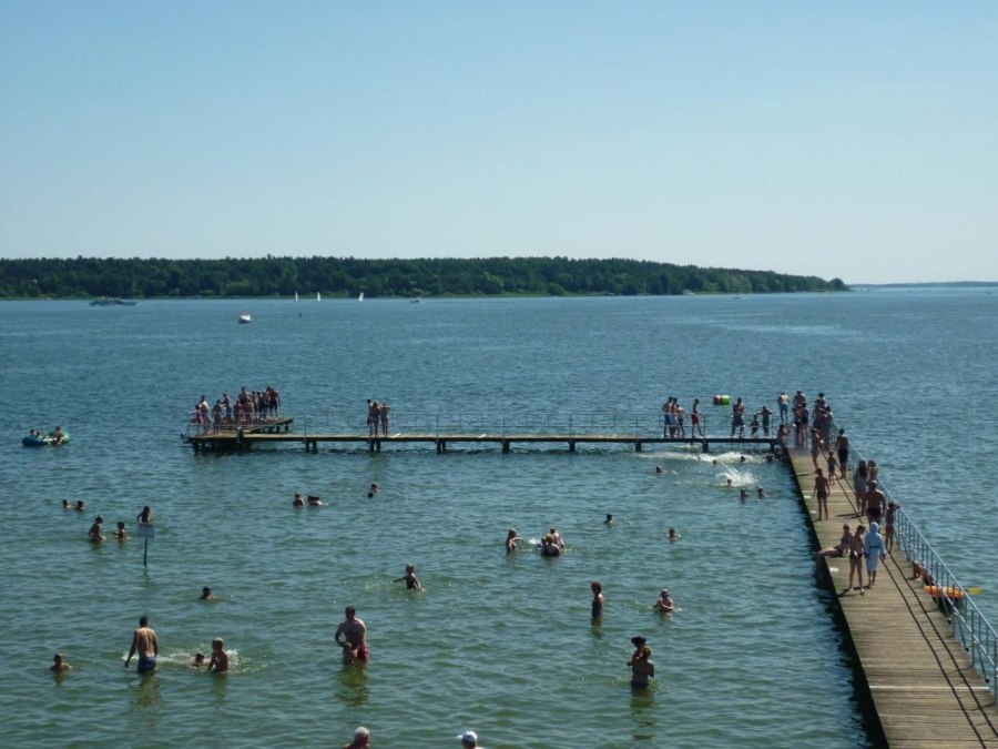 Badebrücke Volksbad, © Stadt Waren (Müritz)