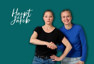 Haupt & Jakob in: »Ich verstehe was, was du nicht sagst« // © KOMM | Haupt & Jakob (bereitgestellt) Haupt & Jakob in: »Ich verstehe was, was du nicht sagst« // © KOMM | Haupt & Jakob (bereitgestellt)