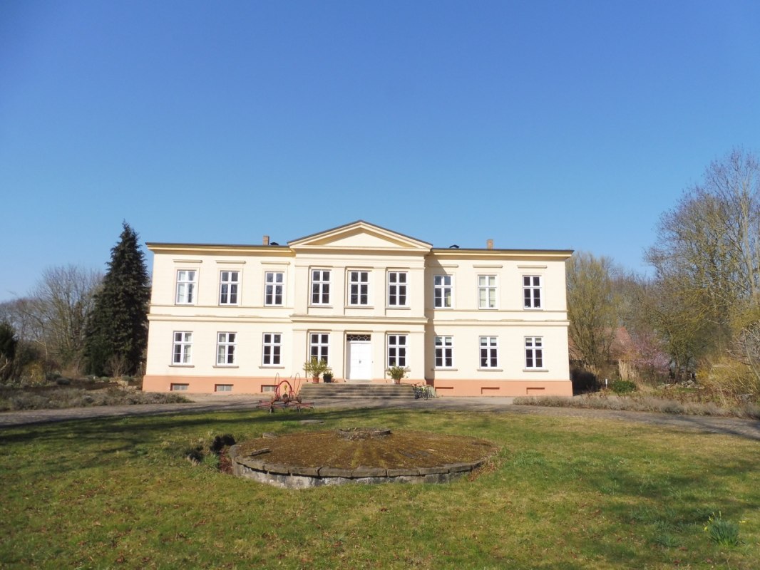 &copy; FrauBerge