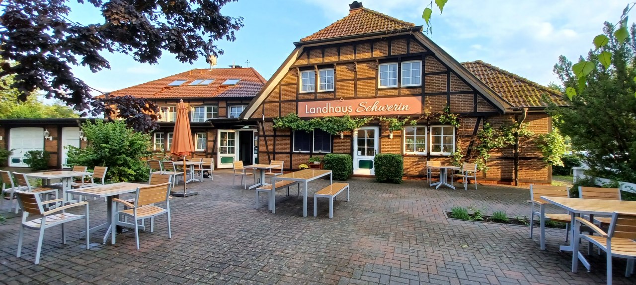 Au&szlig;enansicht // &copy; Landhaus Schwerin